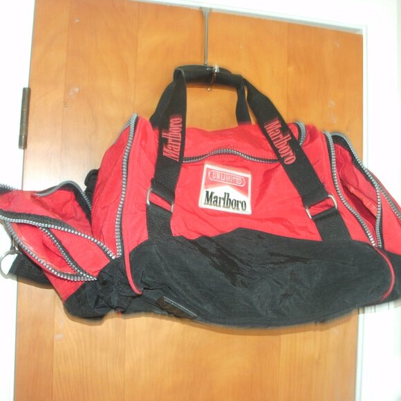 Vintage Collectible 90s Marlboro Unlimited Red & Black Duffel Bag Multi Pockets - Picture 4 of 8